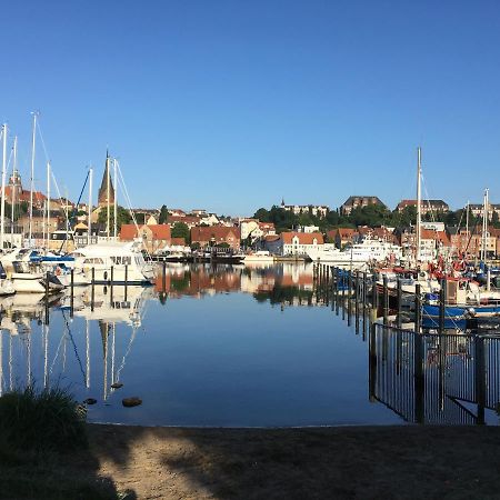 Zentrumsnahe Schoene Altbauwohnung Bis 4 Personen Flensburg Ngoại thất bức ảnh